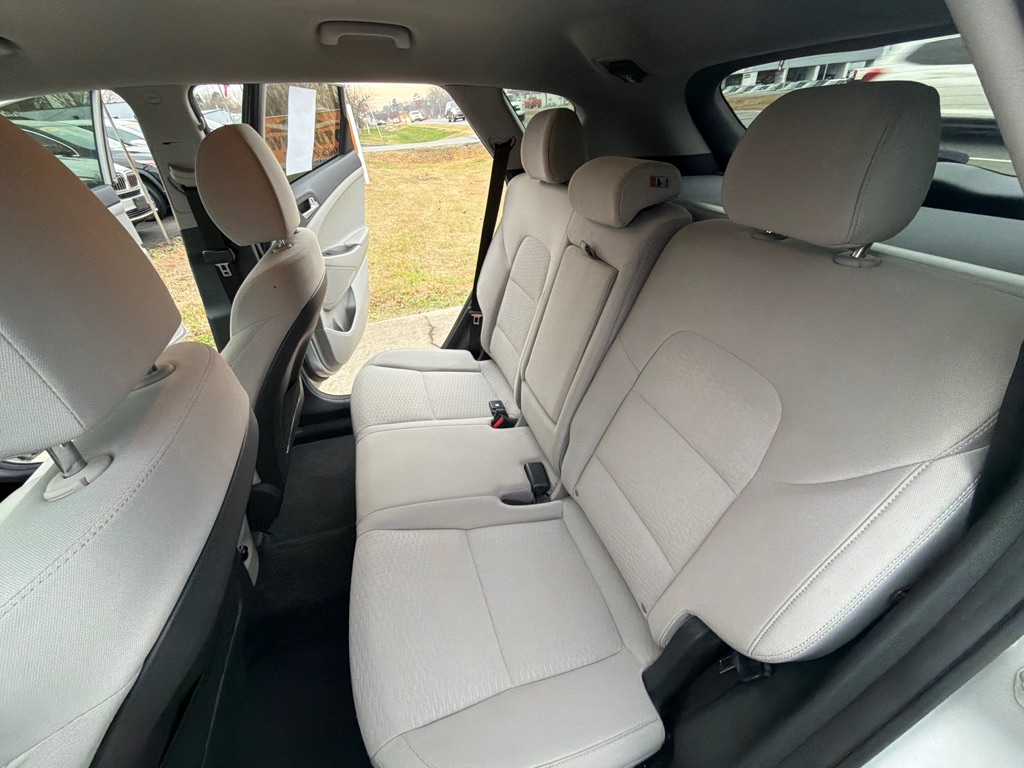 Hyundai Tucson SEL FWD 2021