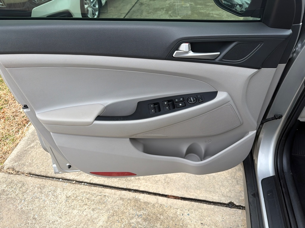 Hyundai Tucson SEL FWD 2021