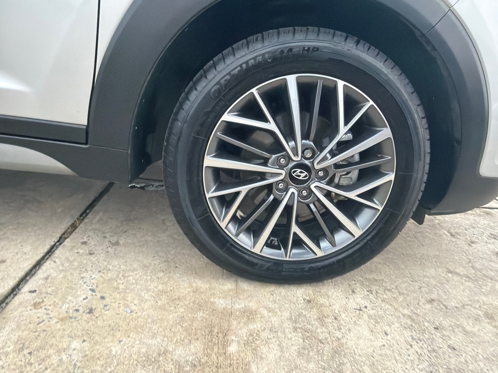 Hyundai Tucson SEL FWD 2021