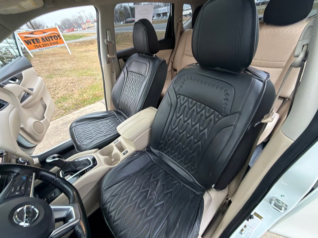 Nissan Rogue FWD SV 2020