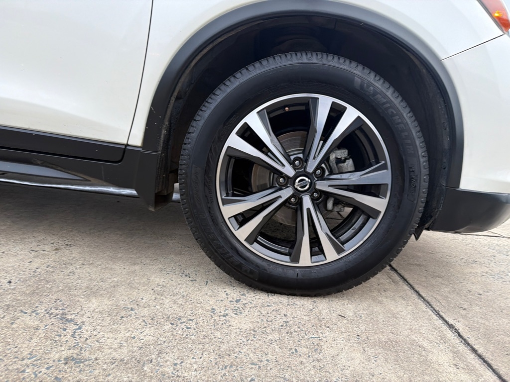 Nissan Rogue FWD SV 2020