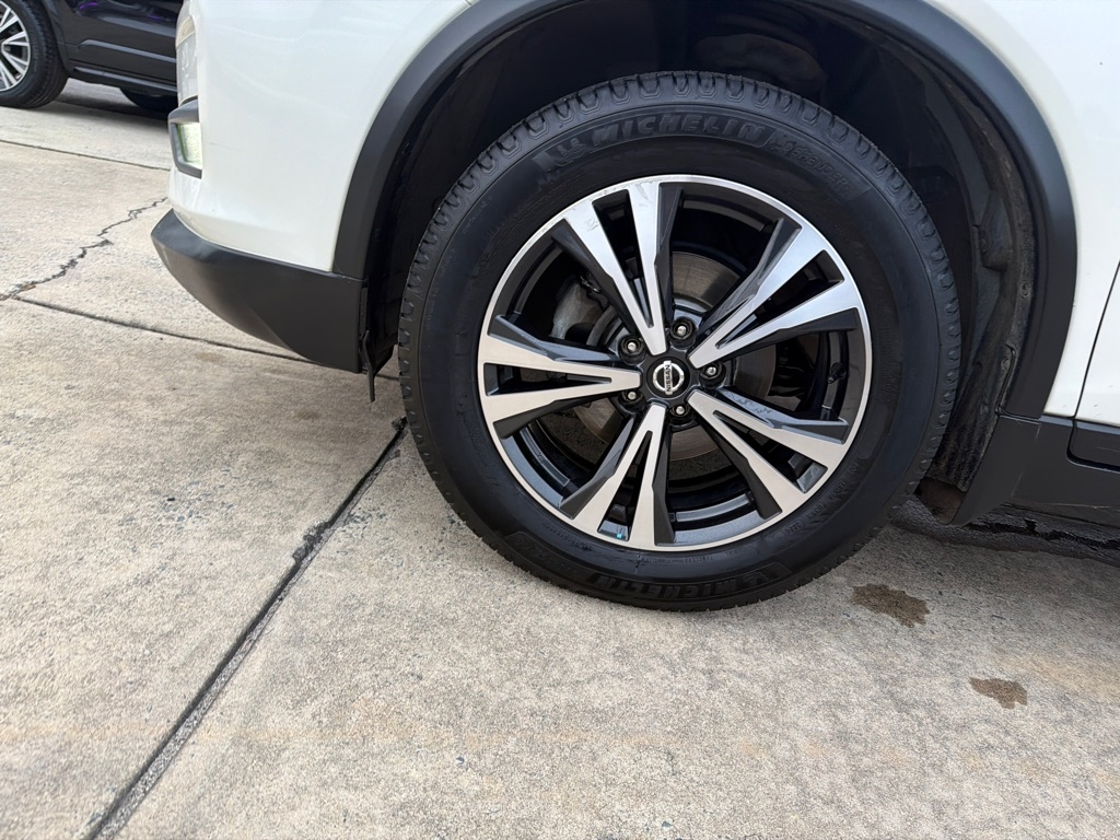 Nissan Rogue FWD SV 2020