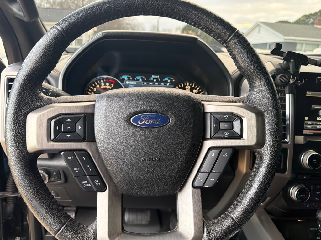 Ford F-150 4WD SuperCrew 145" King Ranch 2015