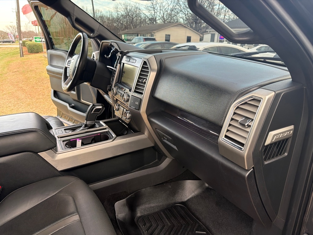 Ford F-150 4WD SuperCrew 145" King Ranch 2015