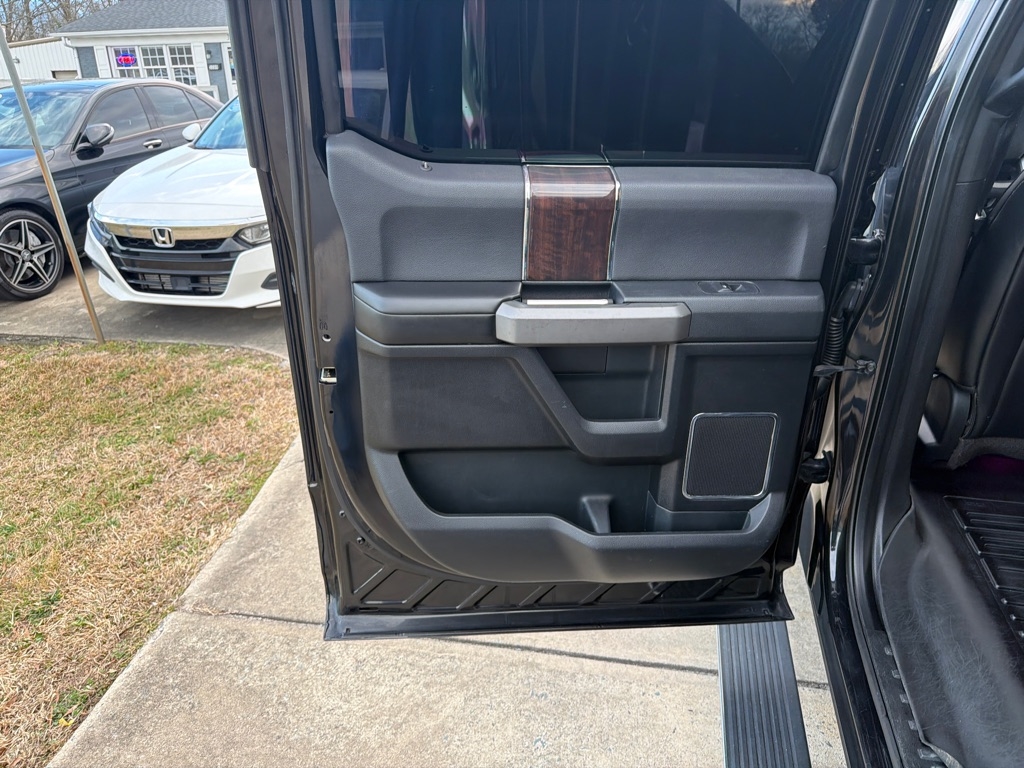 Ford F-150 4WD SuperCrew 145" King Ranch 2015