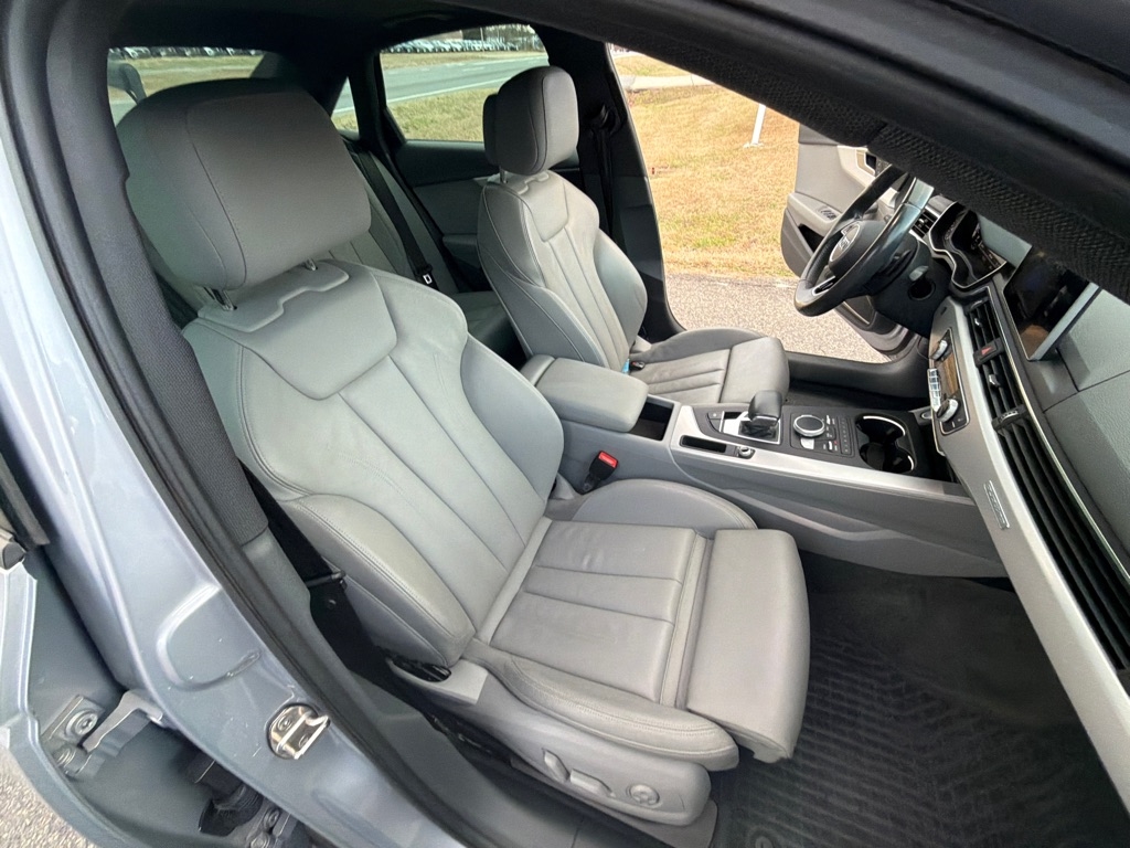 Audi A4 2.0 TFSI Tech Premium Plus S Tronic quattro AWD 2018