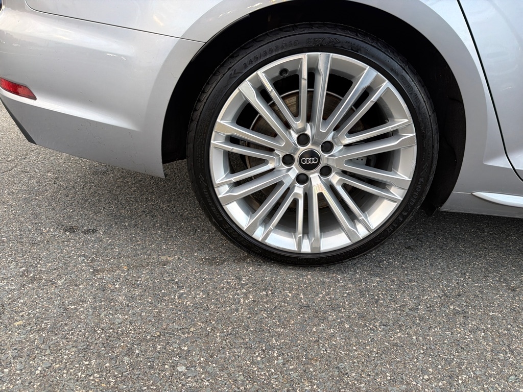 Audi A4 2.0 TFSI Tech Premium Plus S Tronic quattro AWD 2018