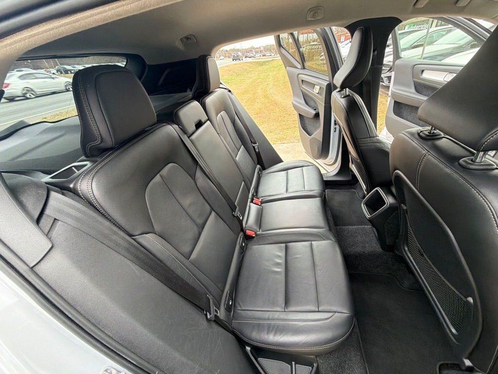 Volvo XC40 T4 FWD Momentum 2020