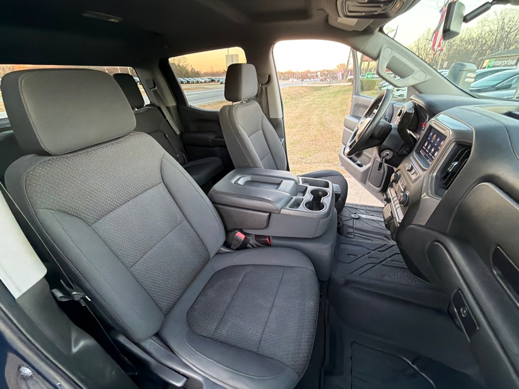 Chevrolet Silverado 1500 4WD Crew Cab 147" Custom 2019