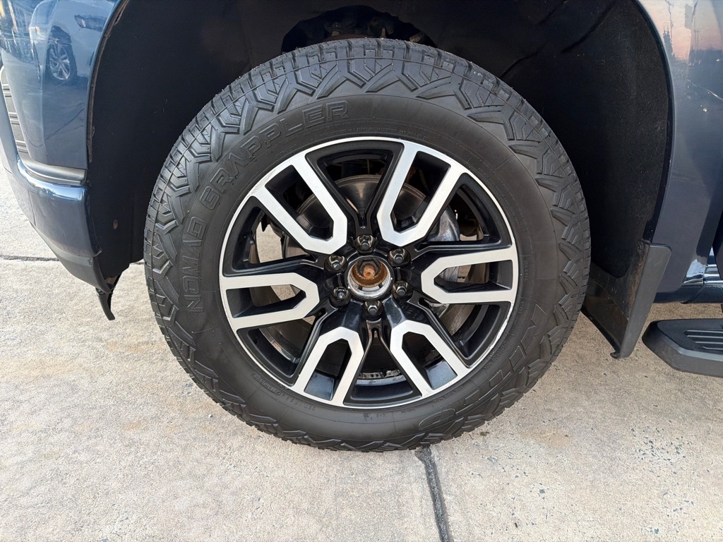 Chevrolet Silverado 1500 4WD Crew Cab 147" Custom 2019