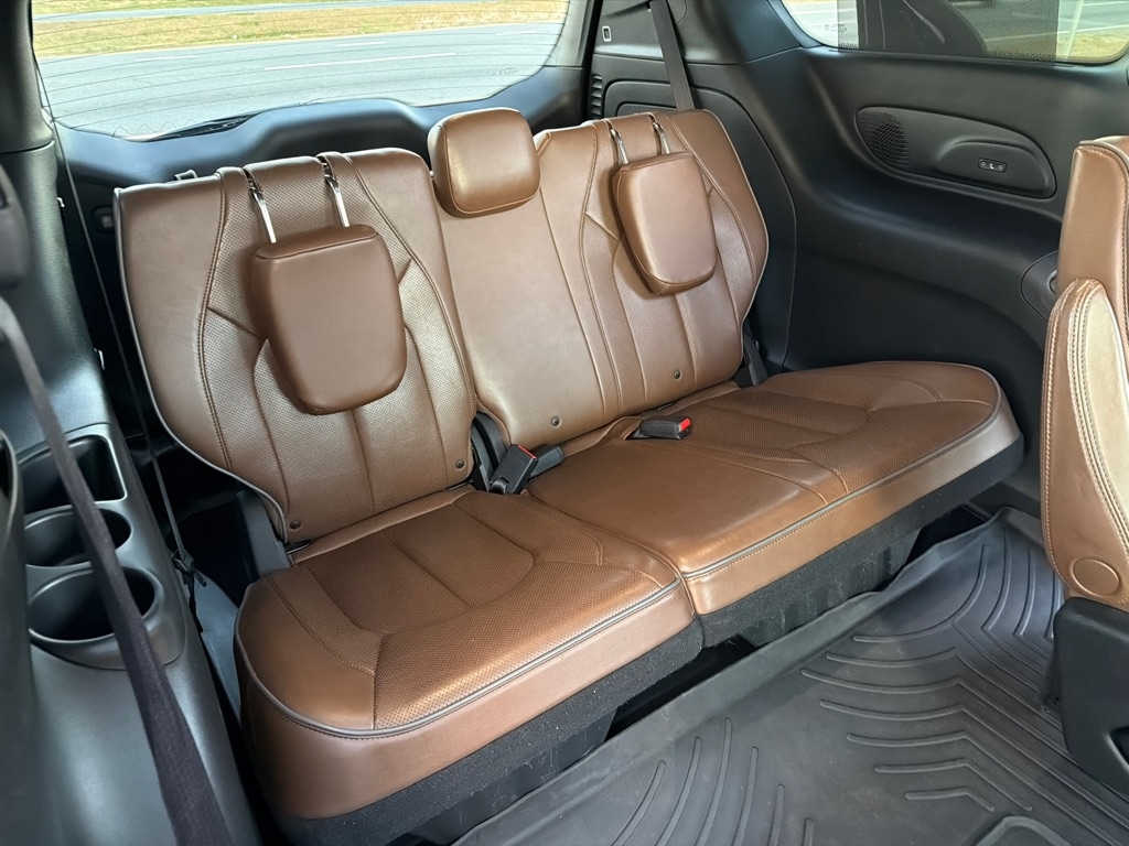 Chrysler Pacifica Limited FWD 2017