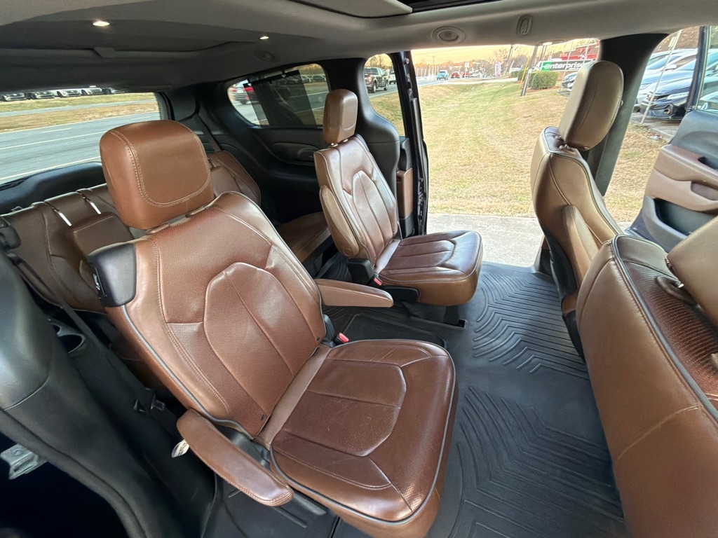 Chrysler Pacifica Limited FWD 2017