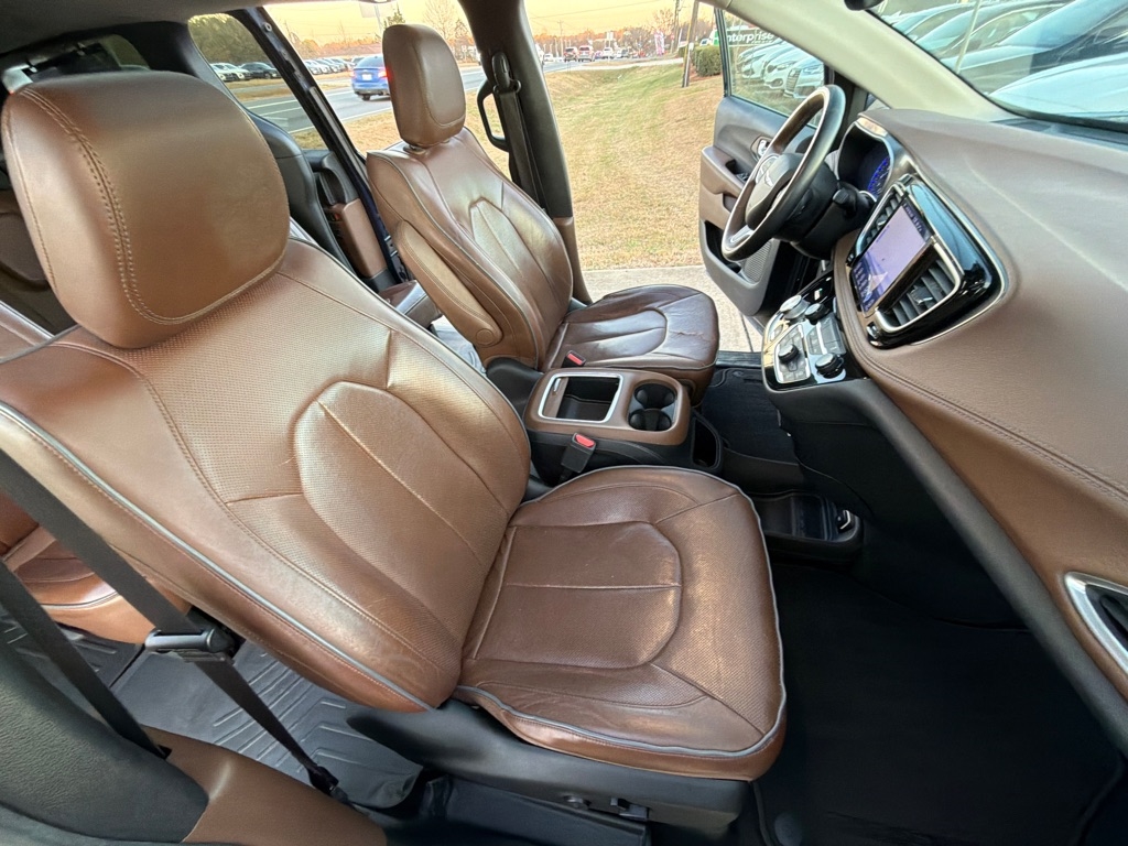 Chrysler Pacifica Limited FWD 2017