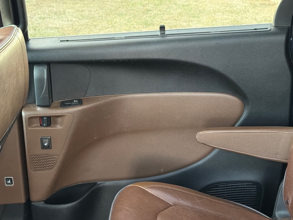 Chrysler Pacifica Limited FWD 2017