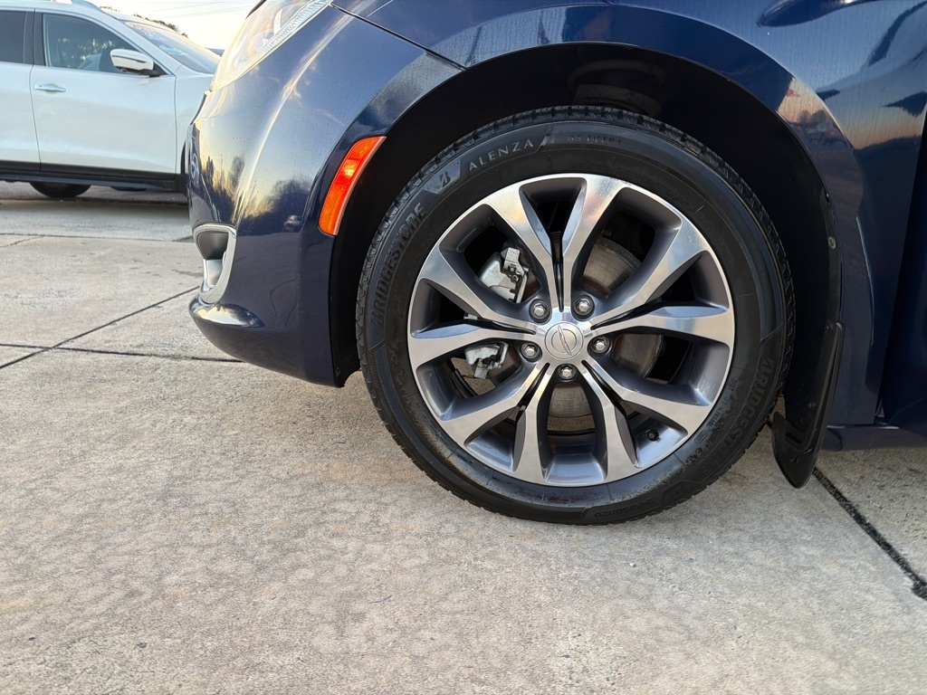 Chrysler Pacifica Limited FWD 2017