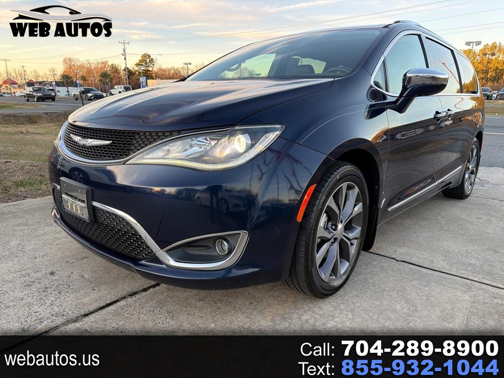 2017 Chrysler Pacifica Limited FWD