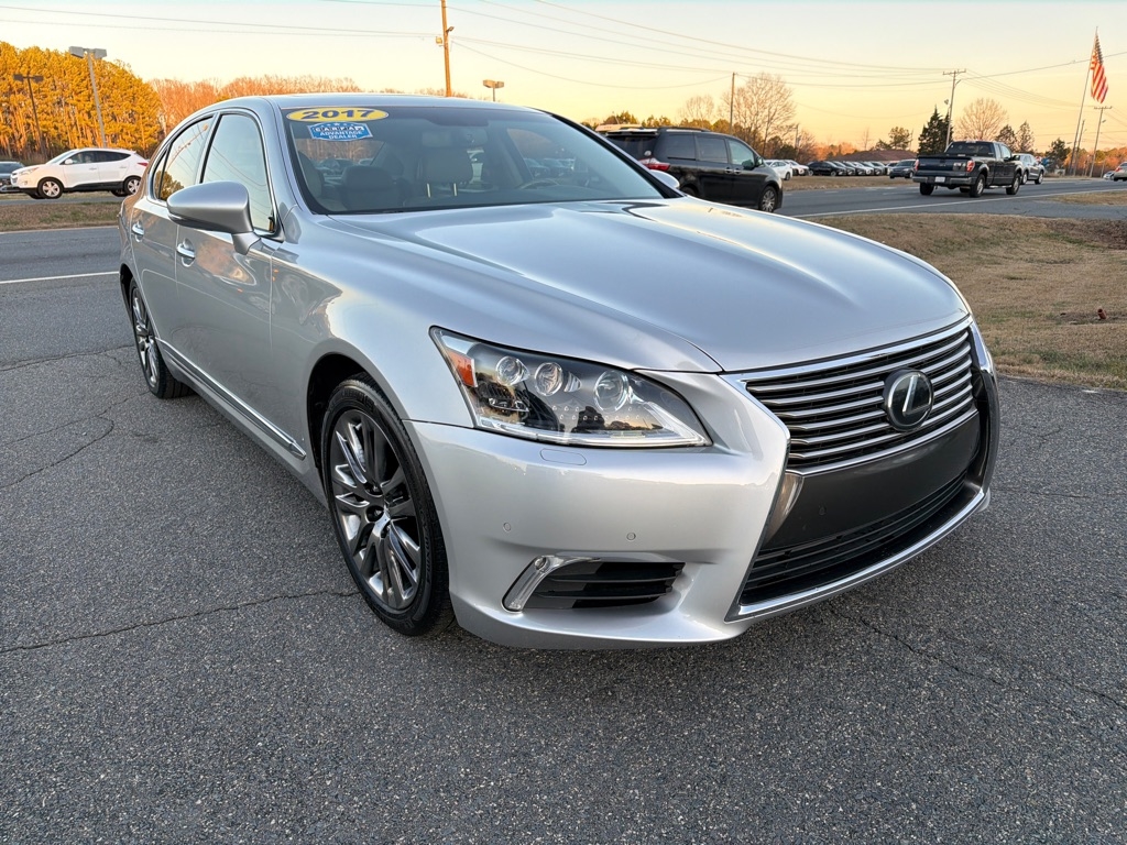 Lexus LS LS 460 RWD 2017