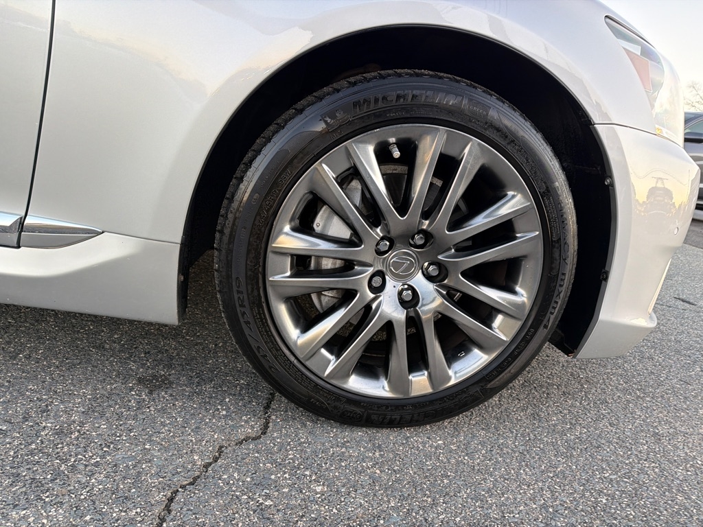 Lexus LS LS 460 RWD 2017