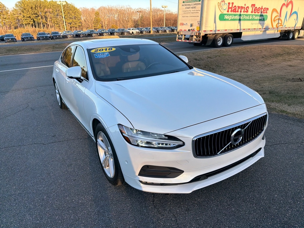 Volvo S90 T5 FWD Momentum 2018