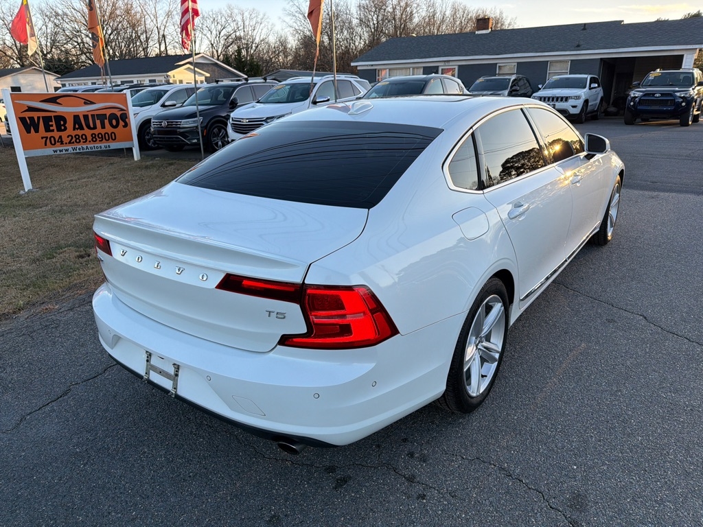 Volvo S90 T5 FWD Momentum 2018