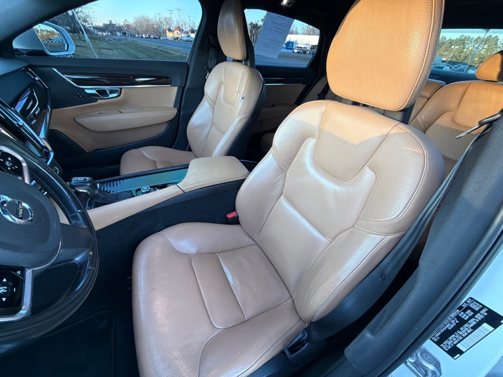 Volvo S90 T5 FWD Momentum 2018