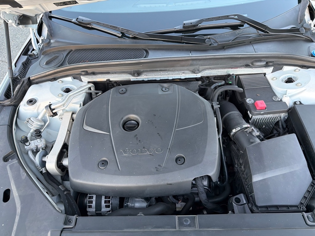 Volvo S90 T5 FWD Momentum 2018