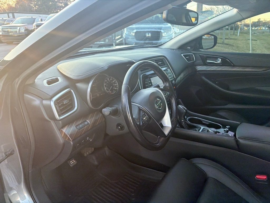 Nissan Maxima Platinum 3.5L 2017