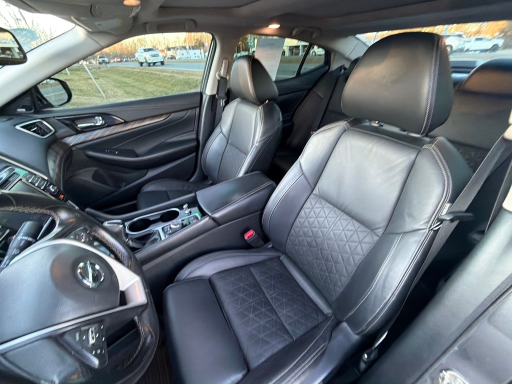 Nissan Maxima Platinum 3.5L 2017