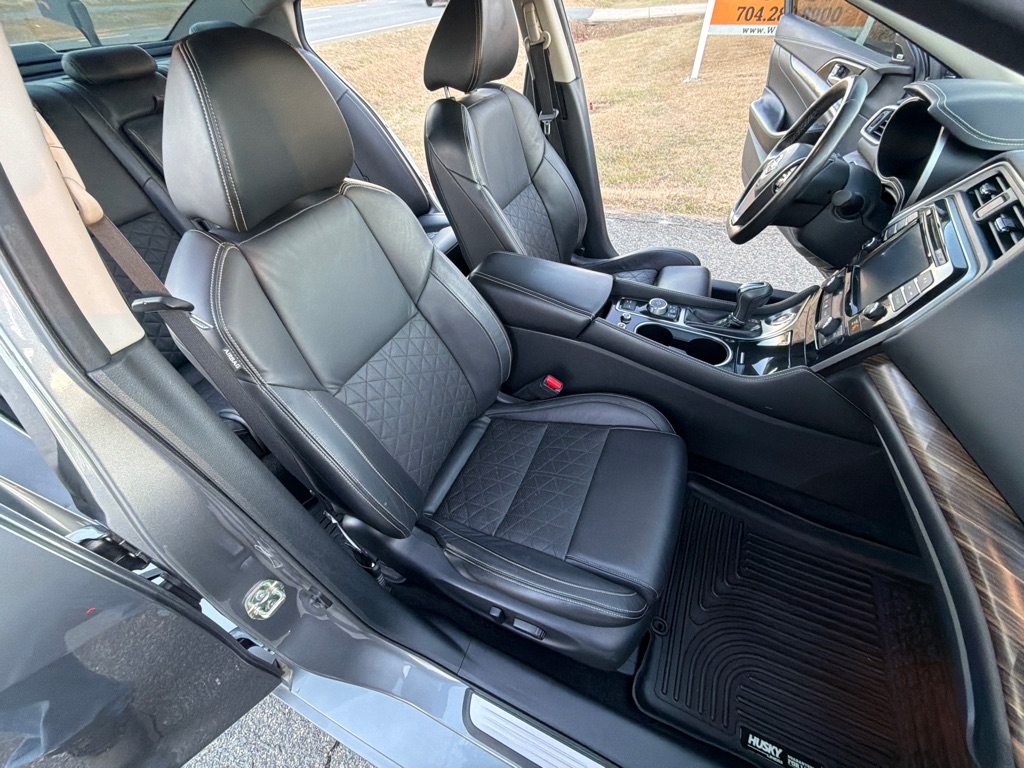 Nissan Maxima Platinum 3.5L 2017