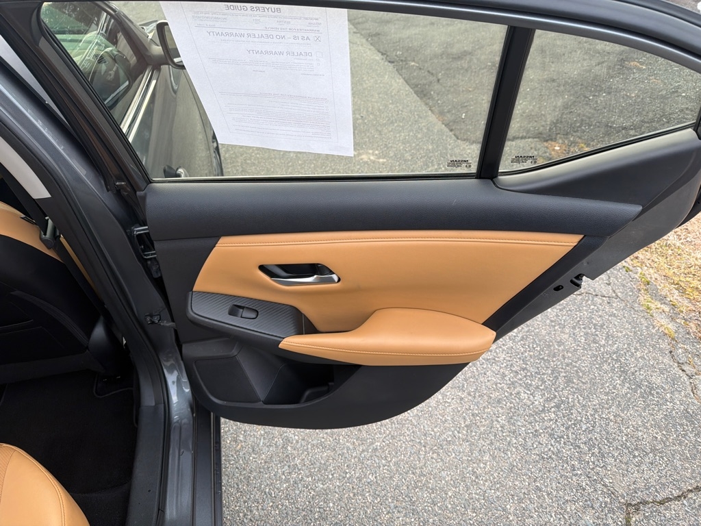 Nissan Sentra SV CVT 2021