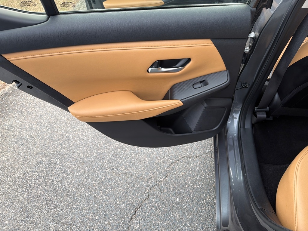 Nissan Sentra SV CVT 2021