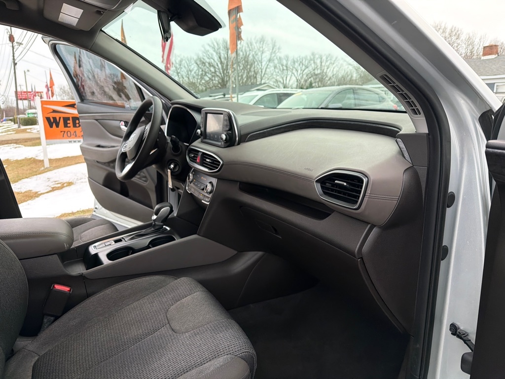 Hyundai Santa Fe SE 2.4L Auto FWD 2019