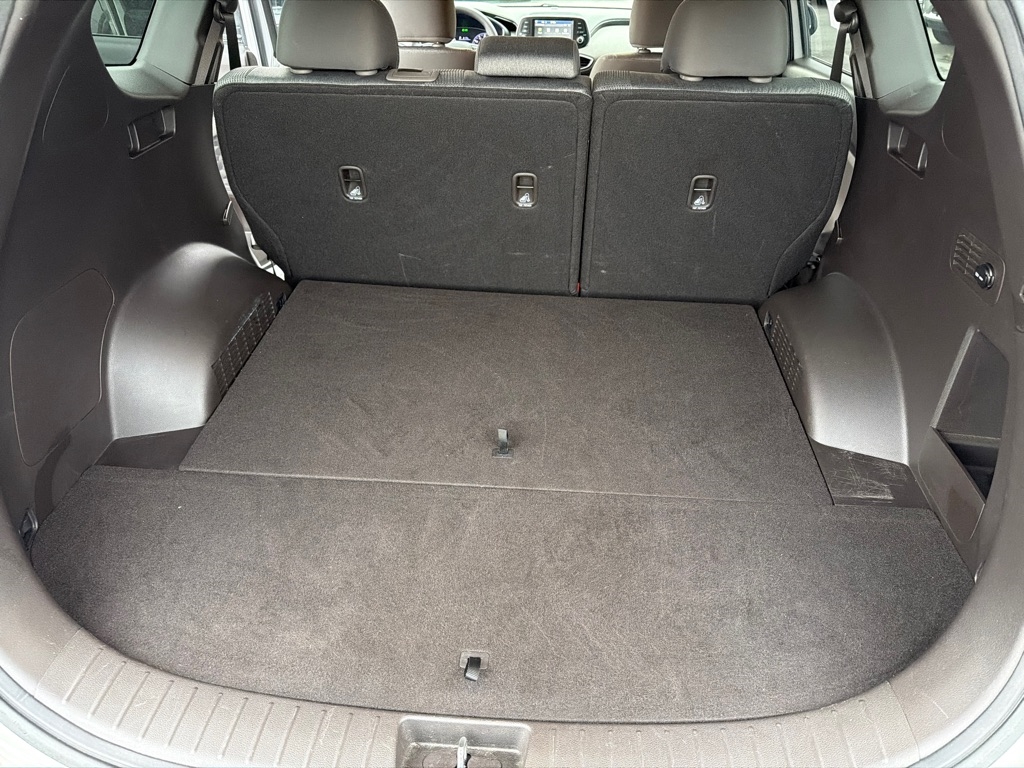 Hyundai Santa Fe SE 2.4L Auto FWD 2019