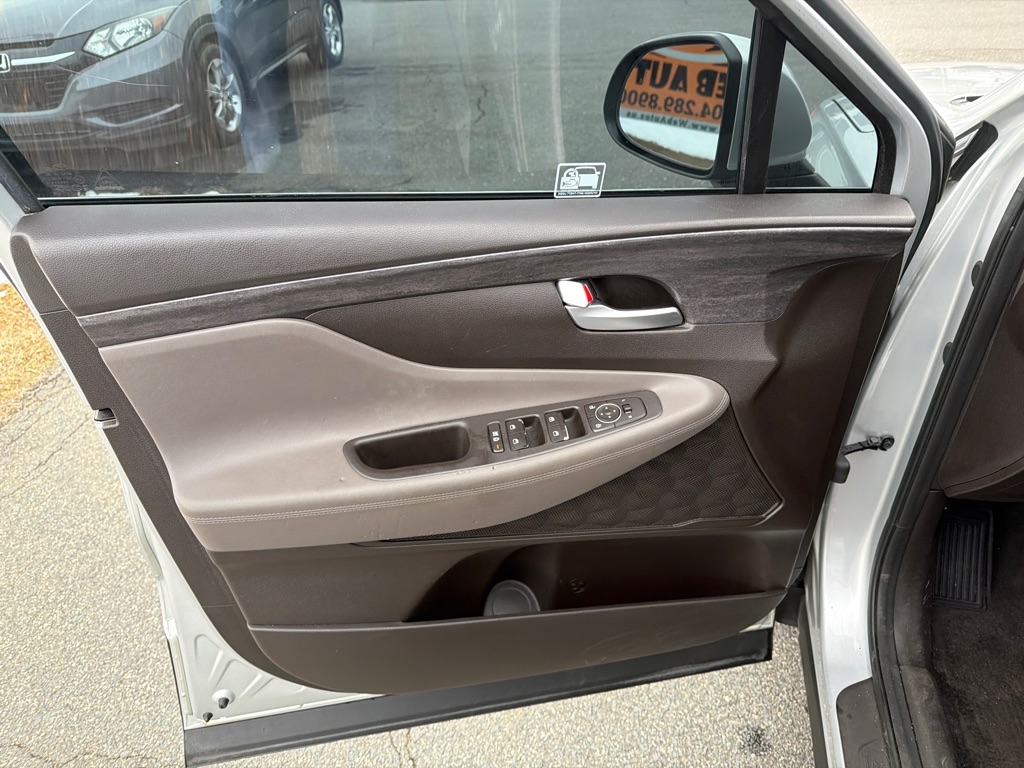 Hyundai Santa Fe SE 2.4L Auto FWD 2019