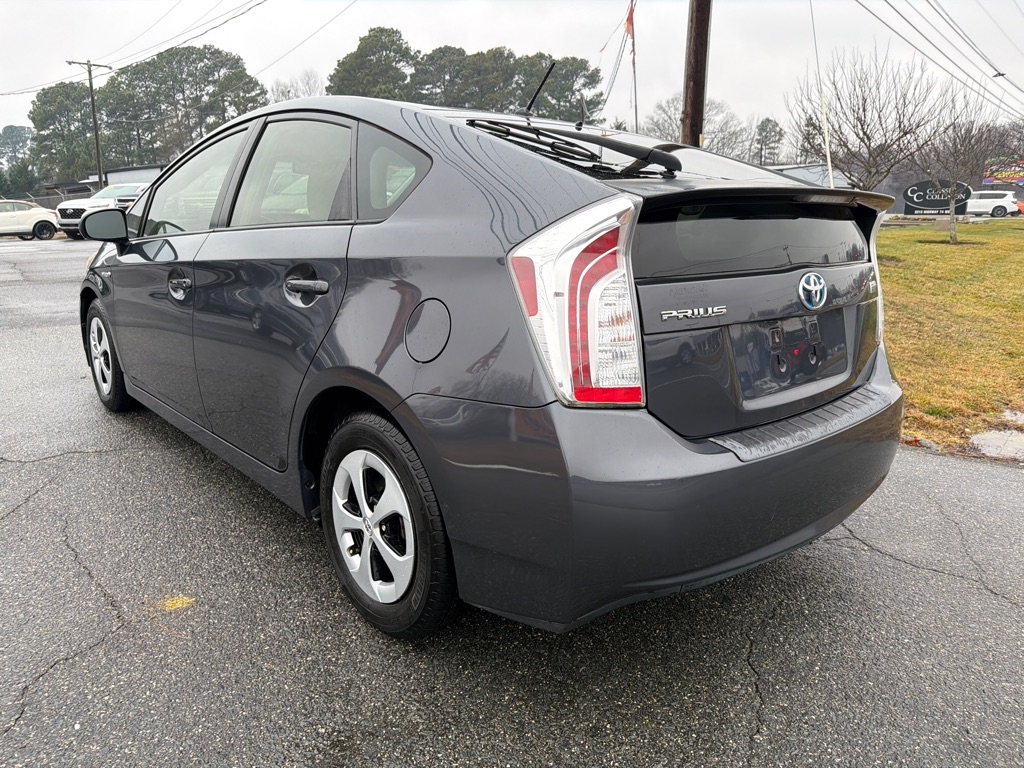 Toyota Prius 5dr HB Three (Natl) 2012