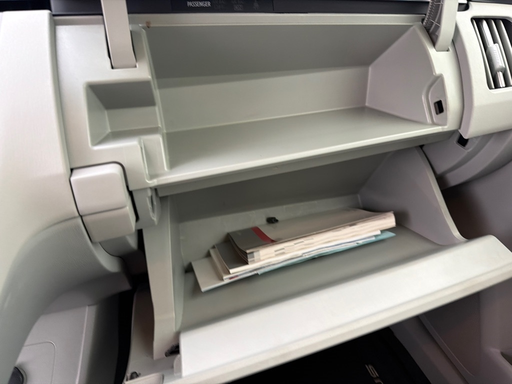 Toyota Prius 5dr HB Three (Natl) 2012