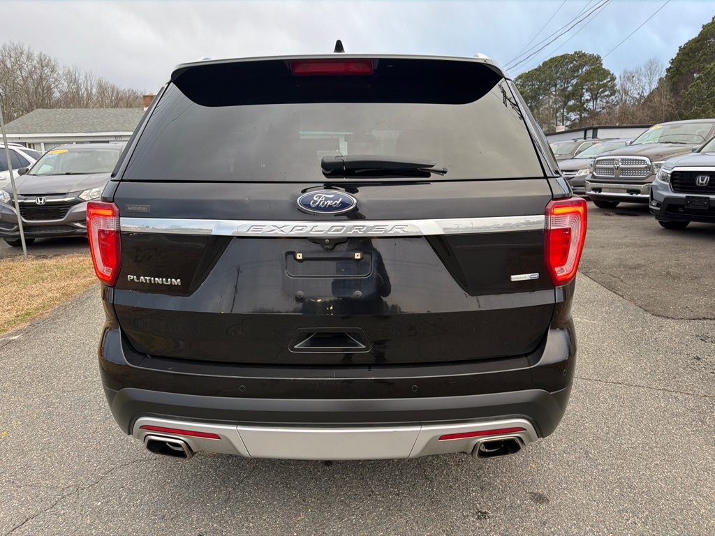 Ford Explorer Platinum 4WD 2017