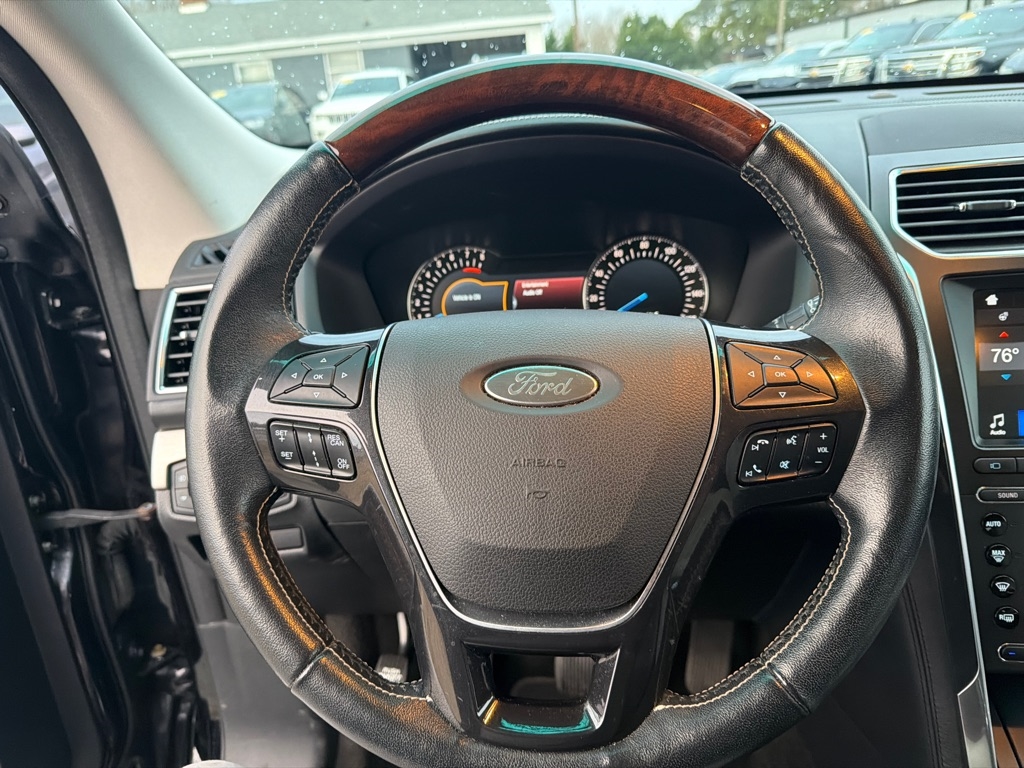 Ford Explorer Platinum 4WD 2017