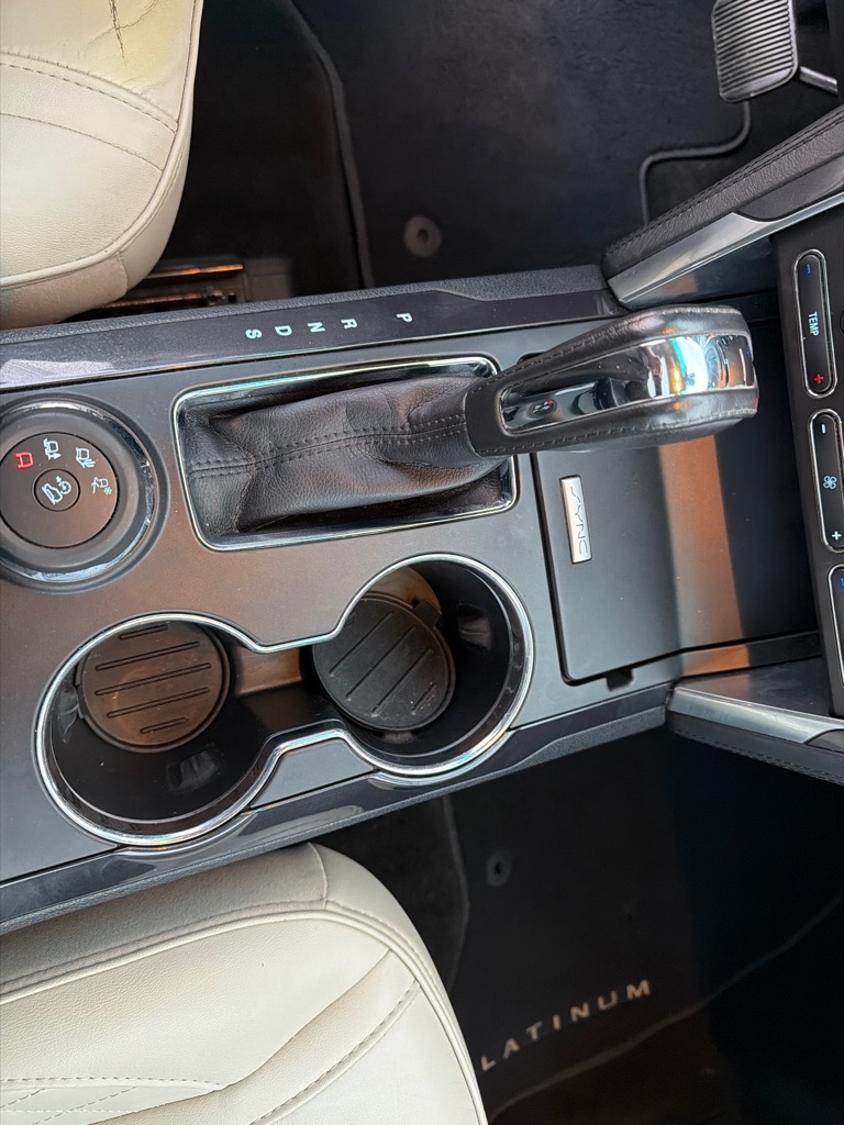 Ford Explorer Platinum 4WD 2017