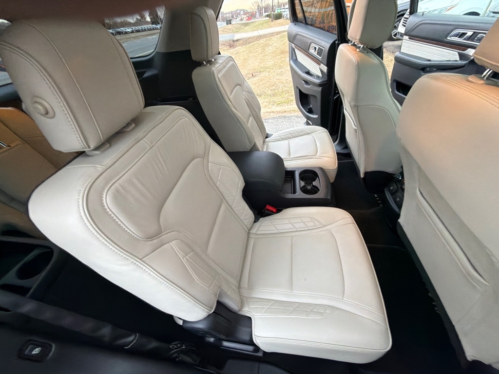 Ford Explorer Platinum 4WD 2017