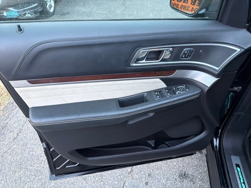 Ford Explorer Platinum 4WD 2017