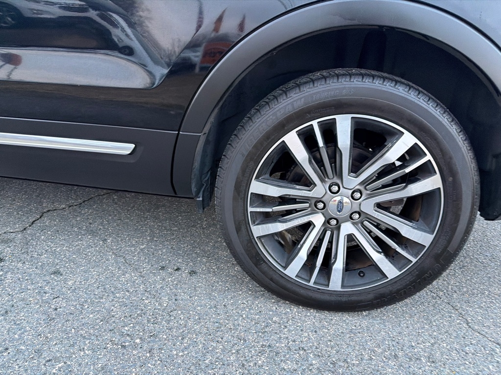 Ford Explorer Platinum 4WD 2017