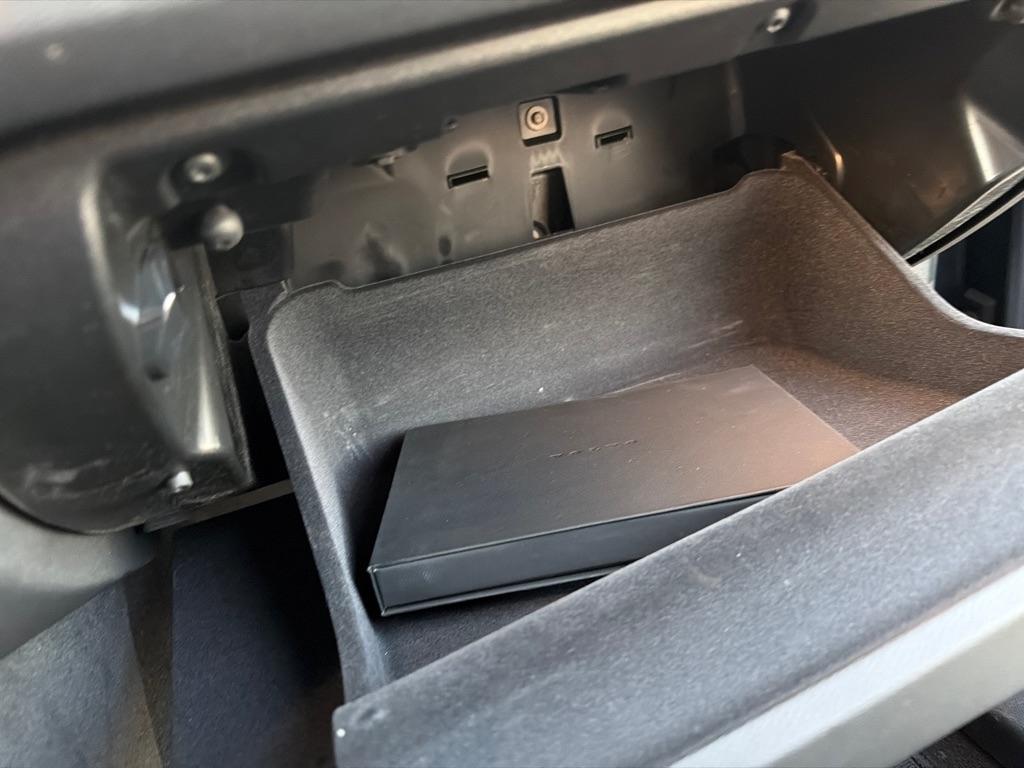 Volvo XC60 B5 AWD Plus Dark Theme 2024