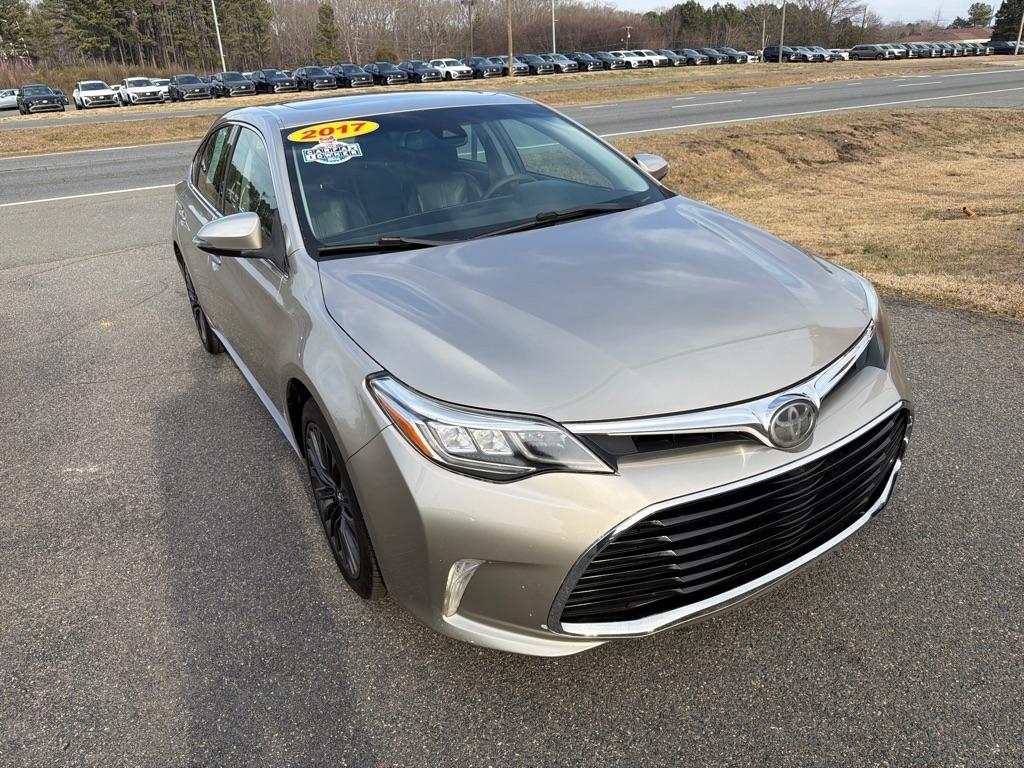Toyota Avalon XLE Premium (Natl) 2017