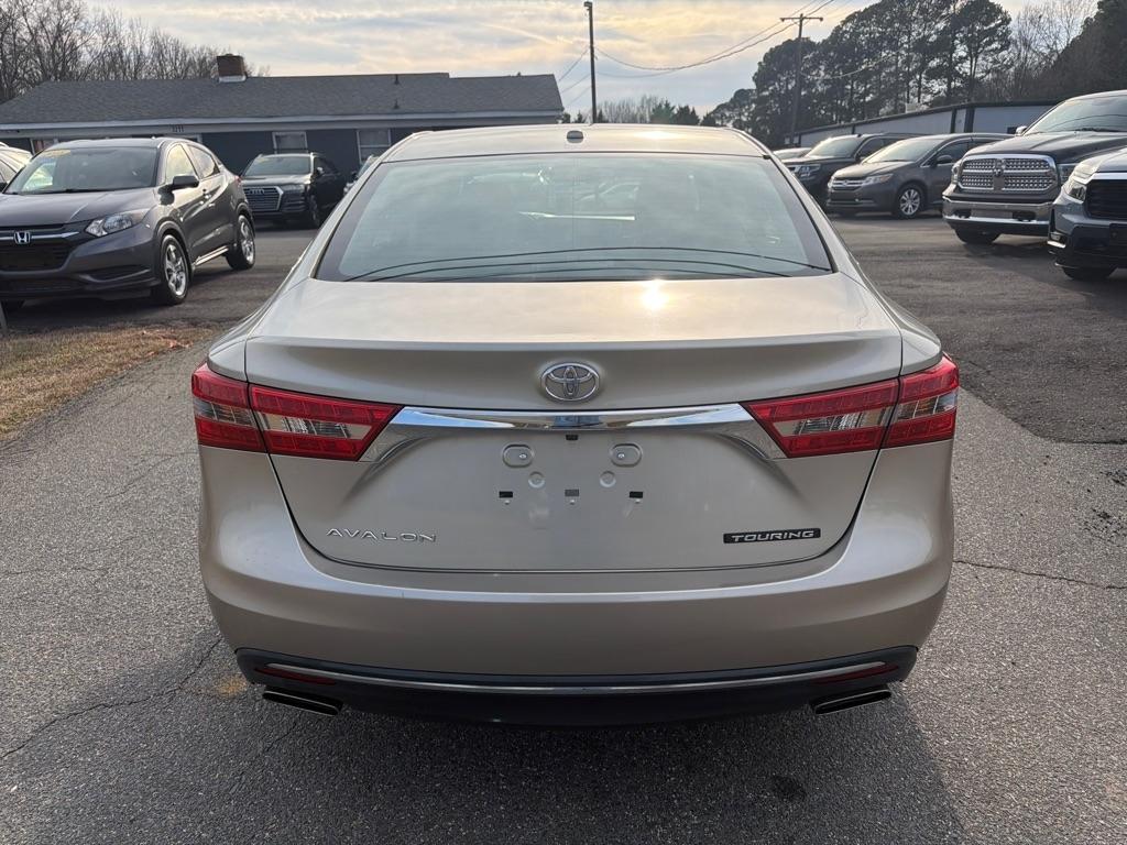 Toyota Avalon XLE Premium (Natl) 2017
