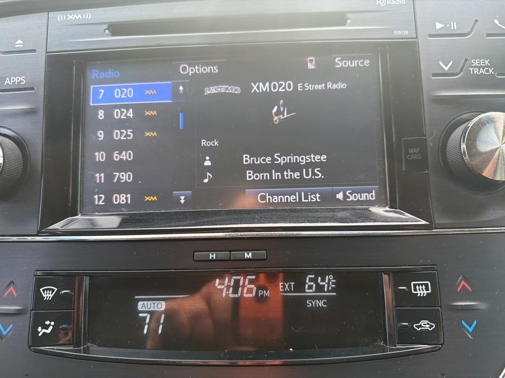 Toyota Avalon XLE Premium (Natl) 2017