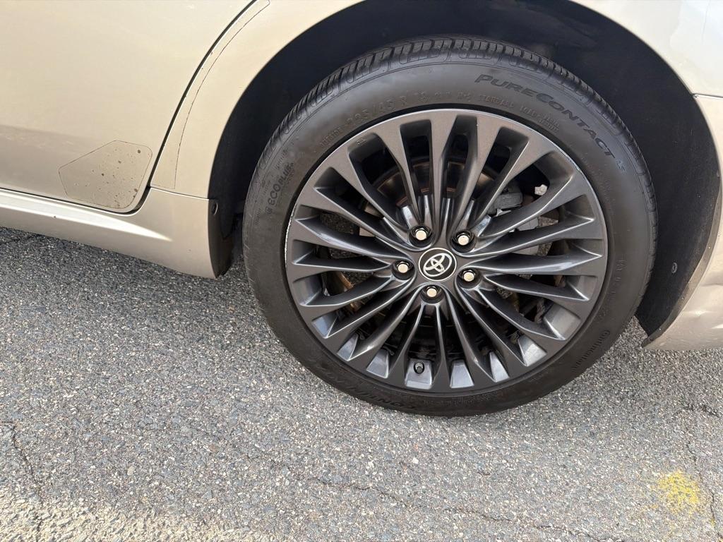 Toyota Avalon XLE Premium (Natl) 2017