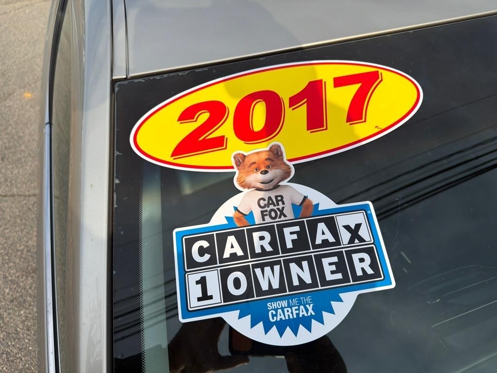 Toyota Avalon XLE Premium (Natl) 2017