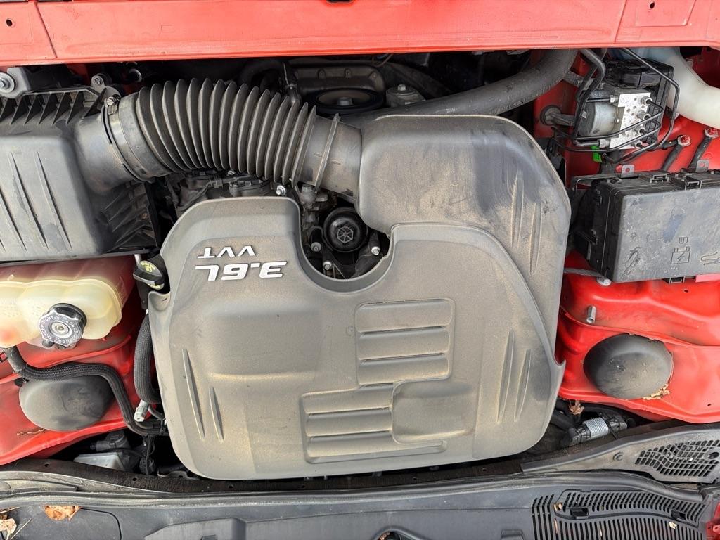 Dodge Challenger SXT RWD 2020