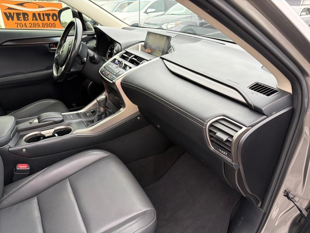 Lexus NX NX Turbo AWD 2017